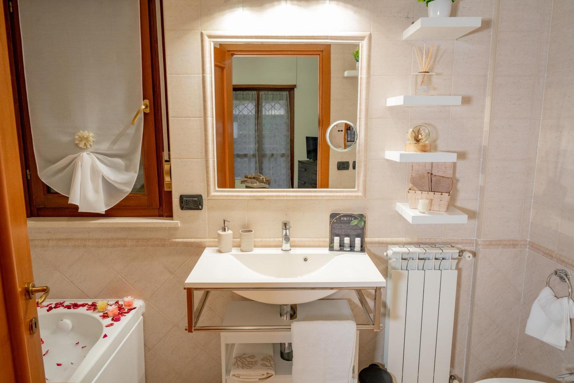Suite Leonardo Relax Фиумичино Екстериор снимка